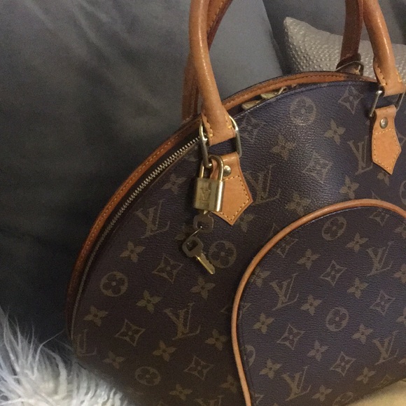 A classic timeless Elipse Mm! ❤️ - Picture 3 of 8